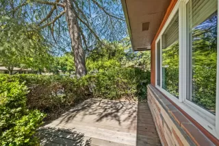 Photo #3: 225080550 Listing 