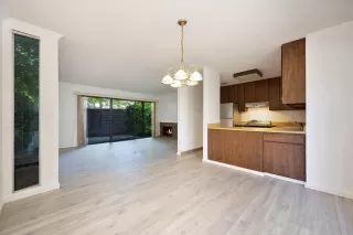 Photo #3: 225080769 Listing 