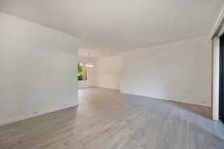 Photo #6: 225080769 Listing 