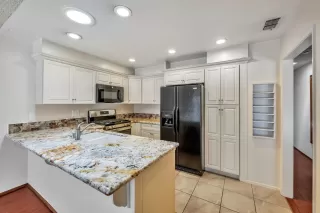 Photo #1: 225080791 Listing