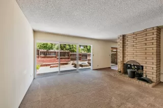 Photo #2: 225080791 Listing