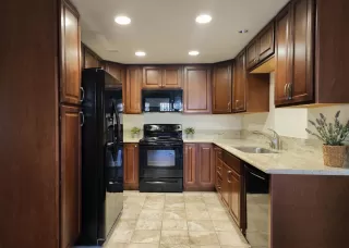 Photo #6: 225080821 Listing