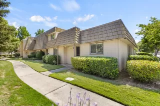 Photo #1: 225082037 Listing