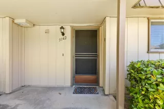 Photo #3: 225082037 Listing