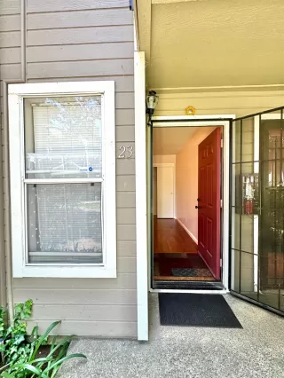Photo #2: 225082988 Listing 