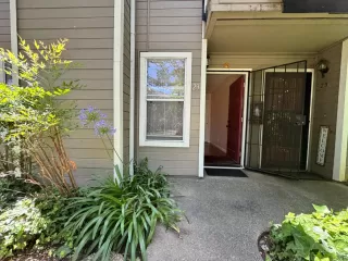 Photo #3: 225082988 Listing 