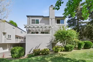 Photo #1: 225083043 Listing 