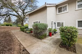 Photo #2: 225083221 Listing 