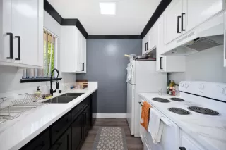 More Details about MLS # 225083447 : 10803 COLOMA RD #4