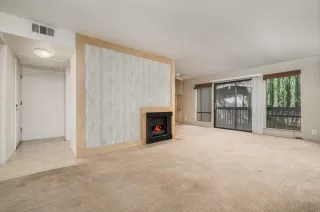 Photo #2: 225083696 Listing 