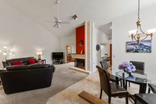 Photo #3: 225084535 Listing