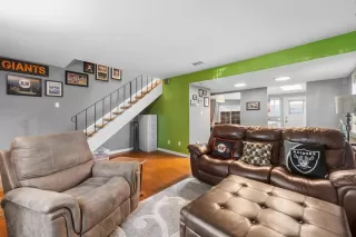 Photo #4: 225084831 Listing