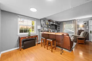 Photo #6: 225084831 Listing