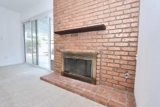 Photo #6: 225084982 Listing 