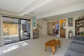 Photo #6: 225085338 Listing 