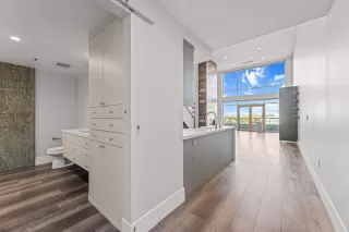 Photo #1: 225085403 Listing 