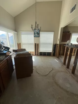 Photo #5: 225086744 Listing 