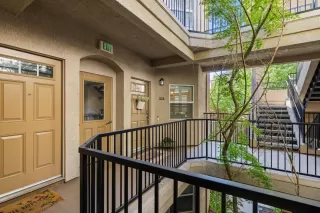 Photo #2: 225086954 Listing 