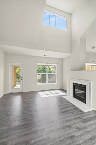 Photo #5: 225086964 Listing 