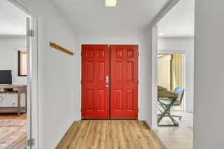 Photo #5: 225087048 Listing