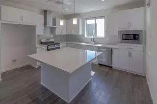 Photo #4: 225087330 Listing 