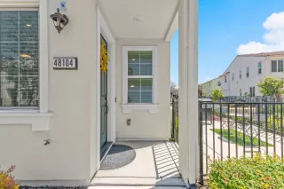 Photo #6: 225087334 Listing