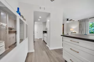 Photo #5: 225087391 Listing 