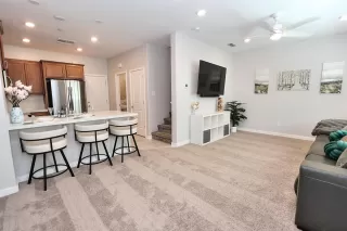 Photo #6: 225087570 Listing 