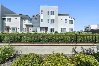 Photo #1: 225087909 Listing