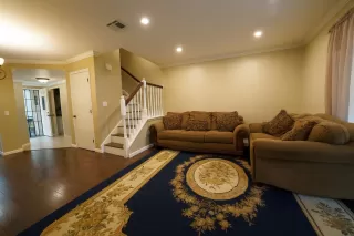 Photo #3: 225088195 Listing 