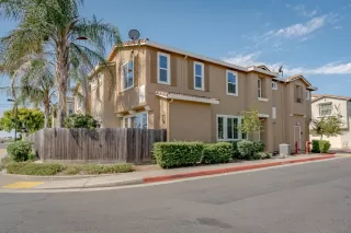 Photo #2: 225088200 Listing