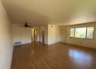 Photo #3: 225088329 Listing