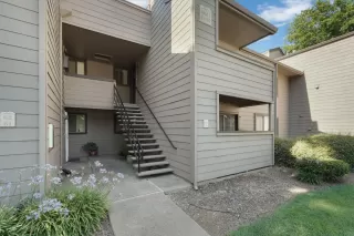 Photo #1: 225088539 Listing 