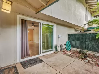 Photo #2: 225088590 Listing