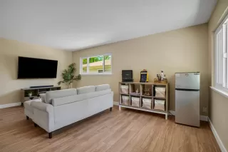 Photo #3: 225088641 Listing