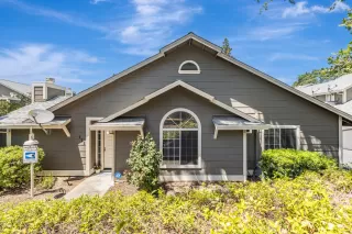 More Details about MLS # 225089099 : 111 PIERPOINT CIR