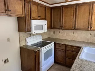 Photo #5: 225090182 Listing 