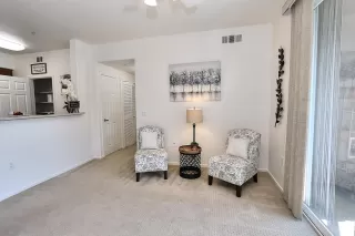 Photo #5: 225091067 Listing 