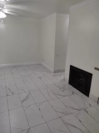 Photo #2: 225092372 Listing