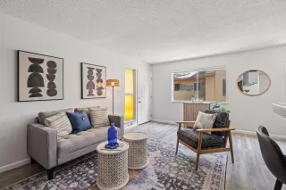 Photo #4: 225092481 Listing 