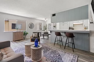 Photo #5: 225092481 Listing 