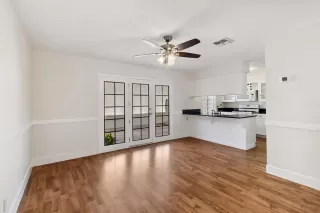 Photo #1: 225092512 Listing 