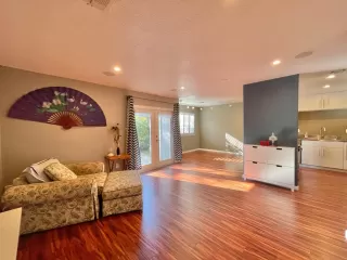 Photo #6: 225092605 Listing 