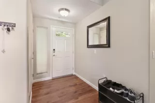 Photo #2: 225092814 Listing 