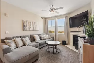 Photo #4: 225092814 Listing 