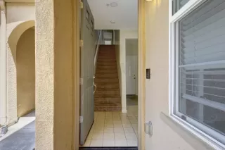 Photo #5: 225093111 Listing 