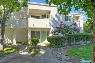 More Details about MLS # 225093208 : 2561 FULTON SQUARE LN #59