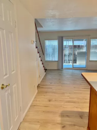 Photo #2: 225093247 Listing 