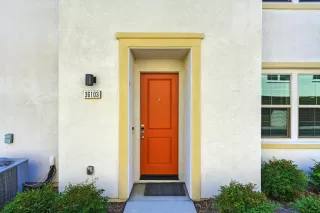 Photo #2: 225093459 Listing