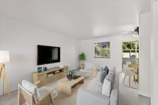 Photo #1: 225094555 Listing